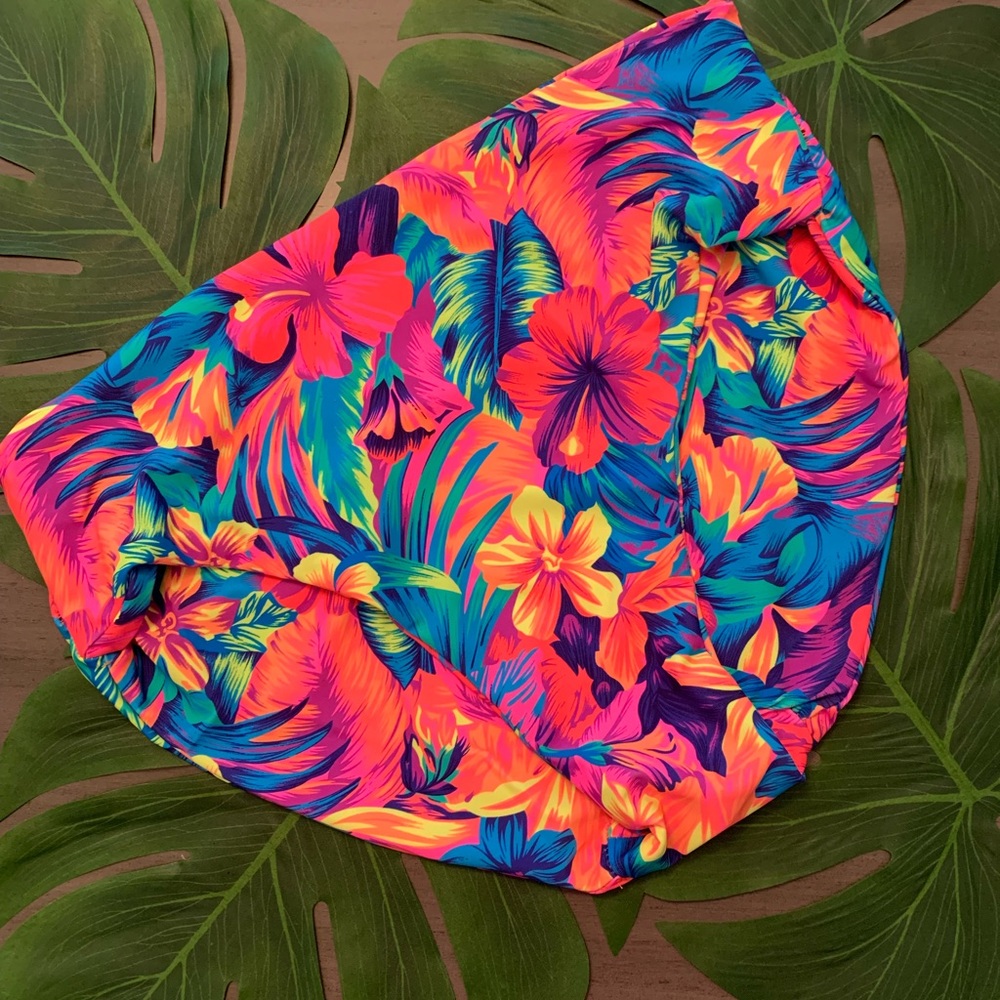 Mid-Rise bikini bottom